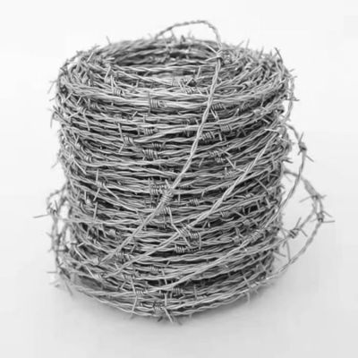 Pemasangan Fence Peternakan kawat berduri 500m 50kg Per Roll