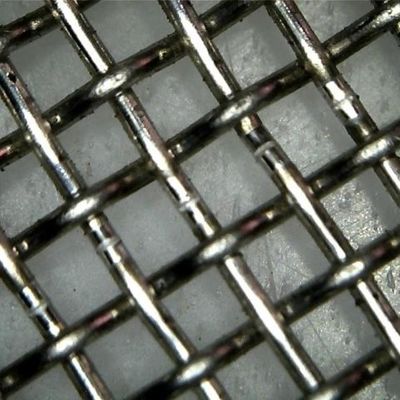 Tinggi Karbon Baja Wire Mesh bergelombang Crimped Wire Mesh untuk Mining Sieve Screen Mesh