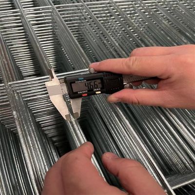 Hot Dip Galvanized 3D Curved Welded Farm Garden Wire Mesh Pagar Panel