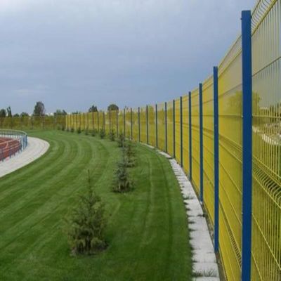 Premium PVC Coated Anti Rust 1.5m × 2.5m 3D Curved Fence untuk taman bermain