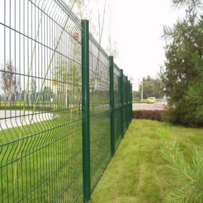 Kualitas tinggi aman dan tahan lama 3D melengkung Welded Wire Mesh Pagar Panel Taman bermain Pagar Sekolah