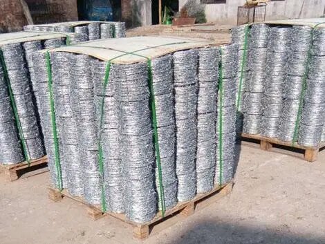 Tahan karat Hot Galvanized Razor Wire 2.5mm Concertina Wire Mesh 10