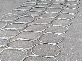 0.4-0.9mm Anti Tank Barrier Wire Mesh Tank Track Wound Steel Wire Fencing 0